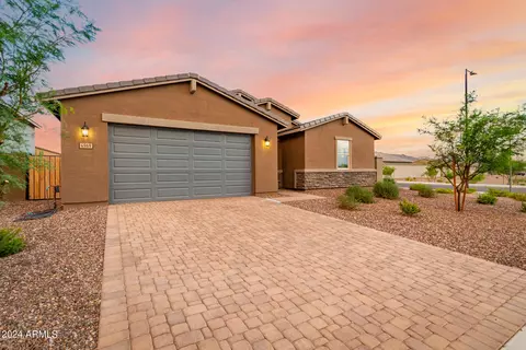 4969 W Beckham Way, Queen Creek, AZ 85142