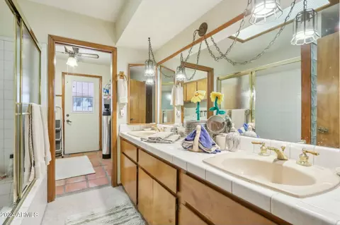 Bath - 2546 E Hale St, Mesa, AZ 85213 photo 4 of 4