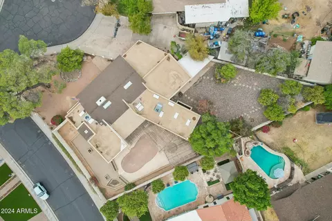 View/Area - 2546 E Hale St, Mesa, AZ 85213 photo 2 of 8