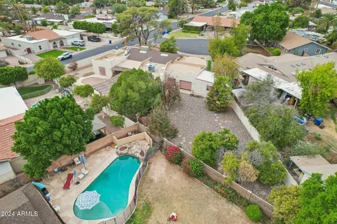 View/Area - 2546 E Hale St, Mesa, AZ 85213 photo 3 of 8