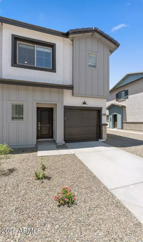 7450 S 75th Dr, Laveen, AZ 85339