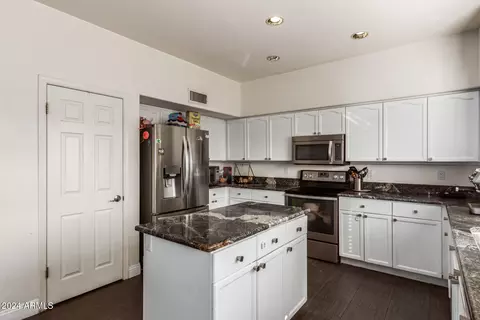 1325 E Sheena Dr, Phoenix, AZ 85022 photo 16