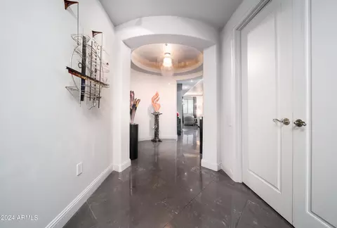 3801 N Goldwater Blvd #301, Scottsdale, AZ 85251