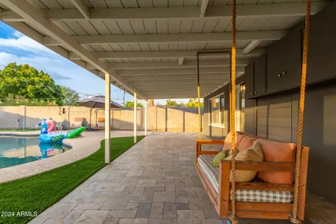 Exterior - 1322 E Colter St, Phoenix, AZ 85014 photo 21 of 24