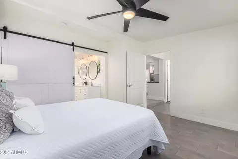 Bedroom - 1322 E Colter St, Phoenix, AZ 85014 photo 1 of 13