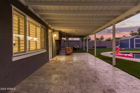 Exterior - 1322 E Colter St, Phoenix, AZ 85014 photo 10 of 24