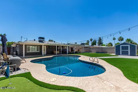 Exterior - 1322 E Colter St, Phoenix, AZ 85014 photo 24 of 24