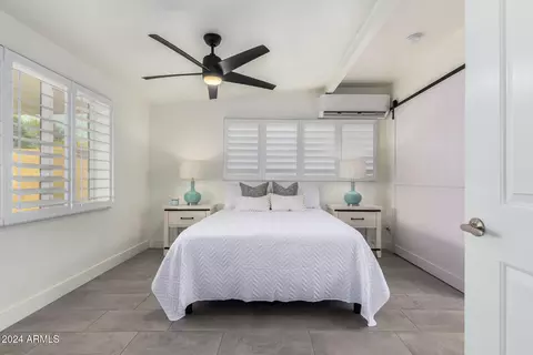 Bedroom - 1322 E Colter St, Phoenix, AZ 85014 photo 4 of 13