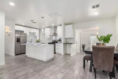 Kitchen - 1322 E Colter St, Phoenix, AZ 85014 photo 1 of 9