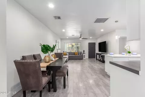 Dining - 1322 E Colter St, Phoenix, AZ 85014 photo 1 of 1
