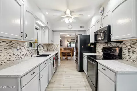 4026 E Larkspur Dr, Phoenix, AZ 85032