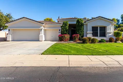 4577 S Ambrosia Dr, Chandler, AZ 85248