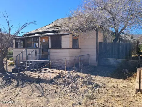 201 C St, Bisbee, AZ 85603 photo 2
