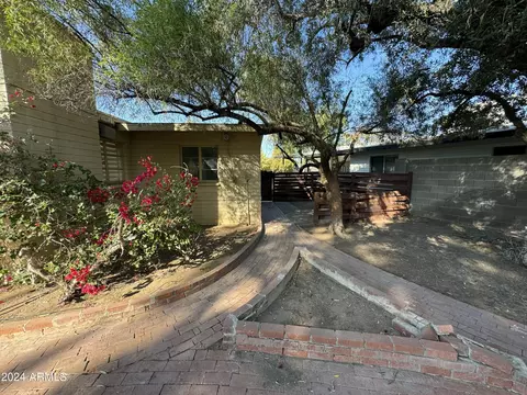 1325 E Avalon Dr, Phoenix, AZ 85014 photo 11