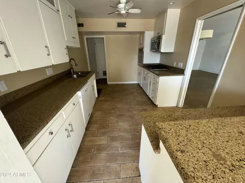 1325 E Avalon Dr, Phoenix, AZ 85014 photo 26