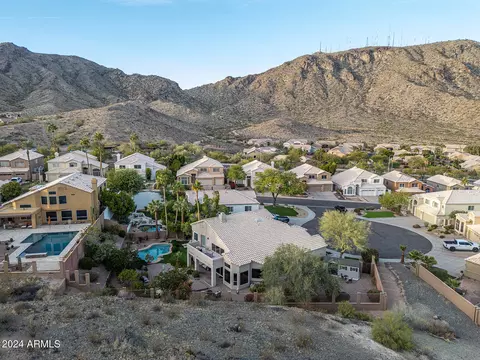 741 E Mountain Sage Dr, Phoenix, AZ 85048 photo 9
