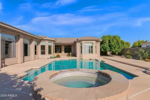 Exterior - 3331 E Indigo Cir, Mesa, AZ 85213 photo 8 of 19