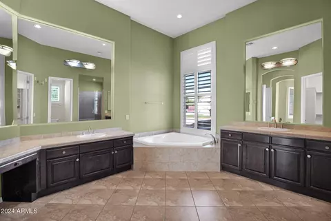 Bath - 3331 E Indigo Cir, Mesa, AZ 85213 photo 1 of 7