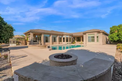 Exterior - 3331 E Indigo Cir, Mesa, AZ 85213 photo 17 of 19