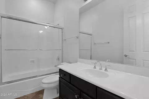 Bath - 3331 E Indigo Cir, Mesa, AZ 85213 photo 6 of 7