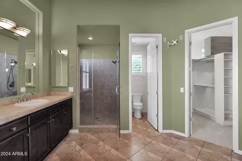 Bath - 3331 E Indigo Cir, Mesa, AZ 85213 photo 2 of 7