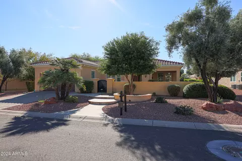 13425 W Los Bancos Dr, Sun City West, AZ 85375