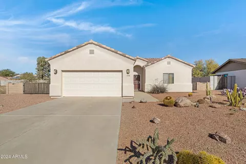 10348 W Fernando Dr, Arizona City, AZ 85123