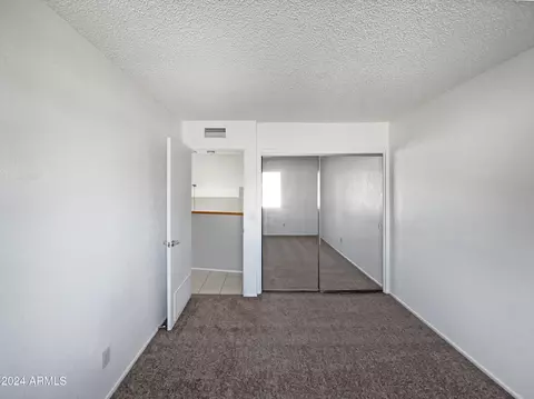 408 E Hidalgo Ave, Phoenix, AZ 85040 photo 5