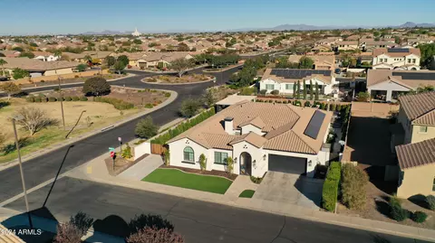 View/Area - 3022 E Warbler Rd, Gilbert, AZ 85297 photo 5 of 7