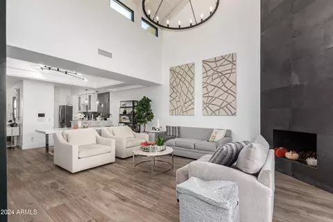 4830 N 65th St, Scottsdale, AZ 85251