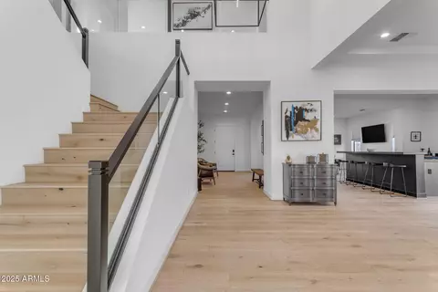 Entry Way - 3901 E Sagebrush St, Gilbert, AZ 85296 photo 11 of 14