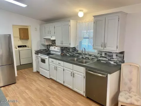 2208 W Baseline Ave #118, Apache Junction, AZ 85120 photo 9