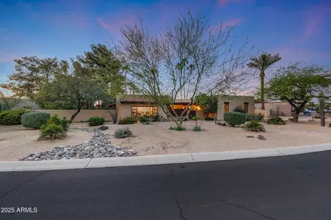 830 E Fairway Dr, Litchfield Park, AZ 85340