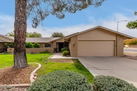 12739 W Castle Rock Dr, Sun City West, AZ 85375