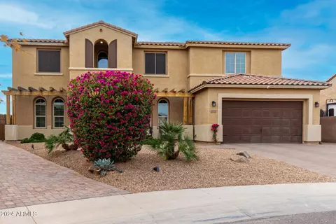 2072 S Navajo Ct, Chandler, AZ 85286