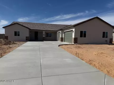 6512 N Loma Ct, Casa Grande, AZ 85194