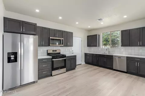 537 S Pasadena --, Mesa, AZ 85210 photo 4