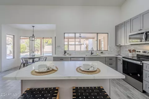 140 E Dawn Dr, Tempe, AZ 85284 photo 15
