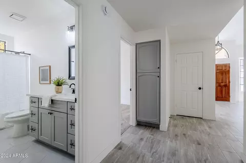 140 E Dawn Dr, Tempe, AZ 85284 photo 23