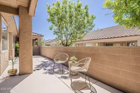 Exterior - 4202 E Broadway Rd #132, Mesa, AZ 85206 photo 5 of 10