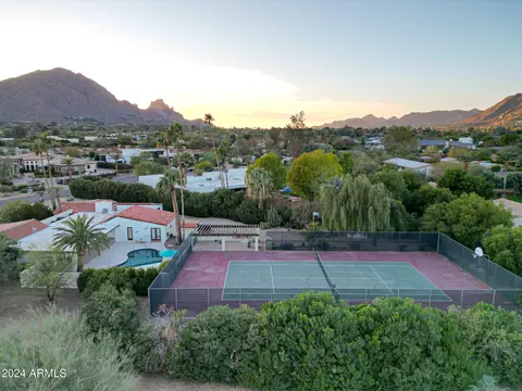 6740 E Valley Vista Ln, Paradise Valley, AZ 85253