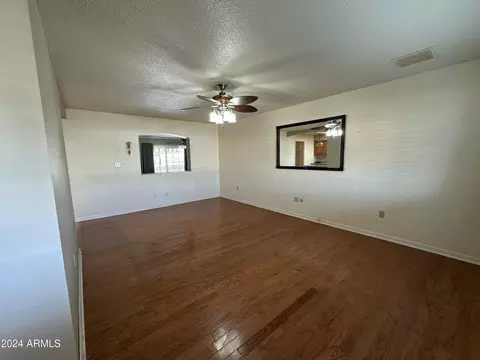 5725 E Covina Rd, Mesa, AZ 85205 photo 3