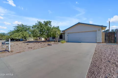 1049 S Mara Dr, Apache Junction, AZ 85120