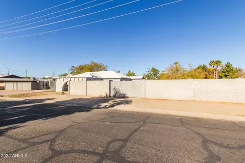 Exterior - 5302 N 22nd Ave, Phoenix, AZ 85015 photo 1 of 7