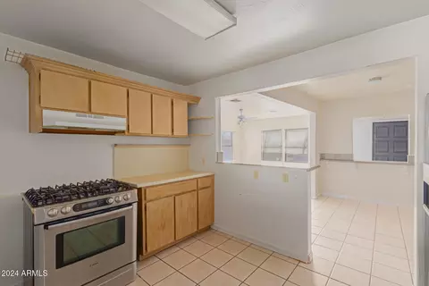 Kitchen - 5302 N 22nd Ave, Phoenix, AZ 85015 photo 4 of 4