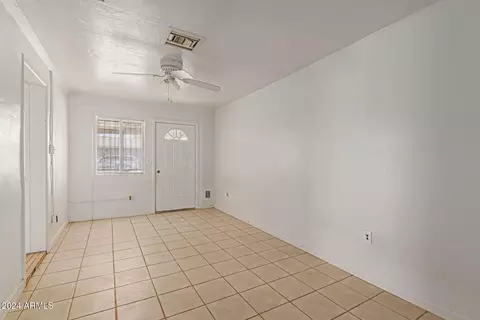 Living - 5302 N 22nd Ave, Phoenix, AZ 85015 photo 4 of 4