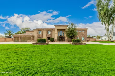8611 E Cholla St, Scottsdale, AZ 85260