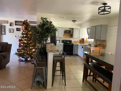 3602 N 49th Dr, Phoenix, AZ 85031 photo 19