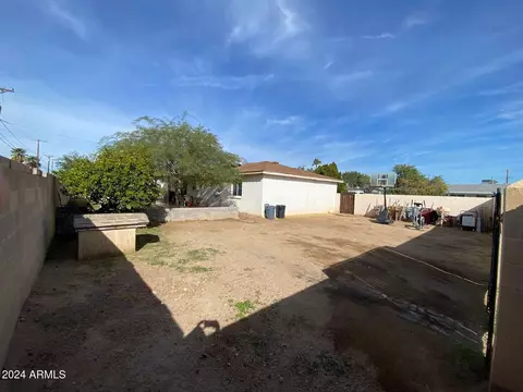 3602 N 49th Dr, Phoenix, AZ 85031 photo 26