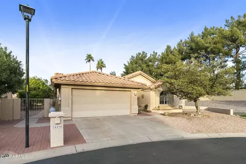 24404 S Boxwood Dr, Sun Lakes, AZ 85248